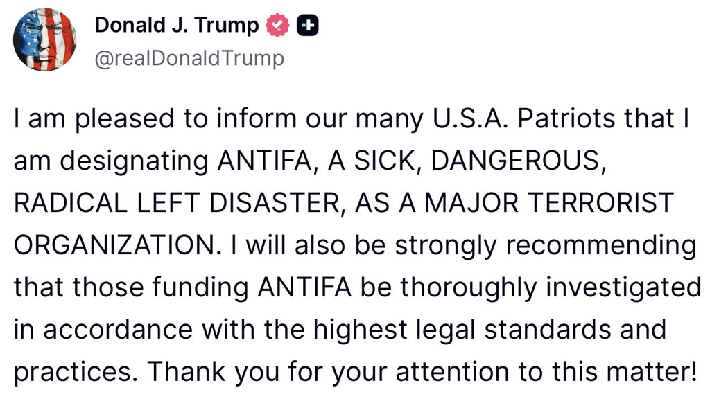 Trump, verbietet in den USA die in Deutschland so beliebte, paramilitärisch organisierte Straßenschlägertruppe -ANTIFA-