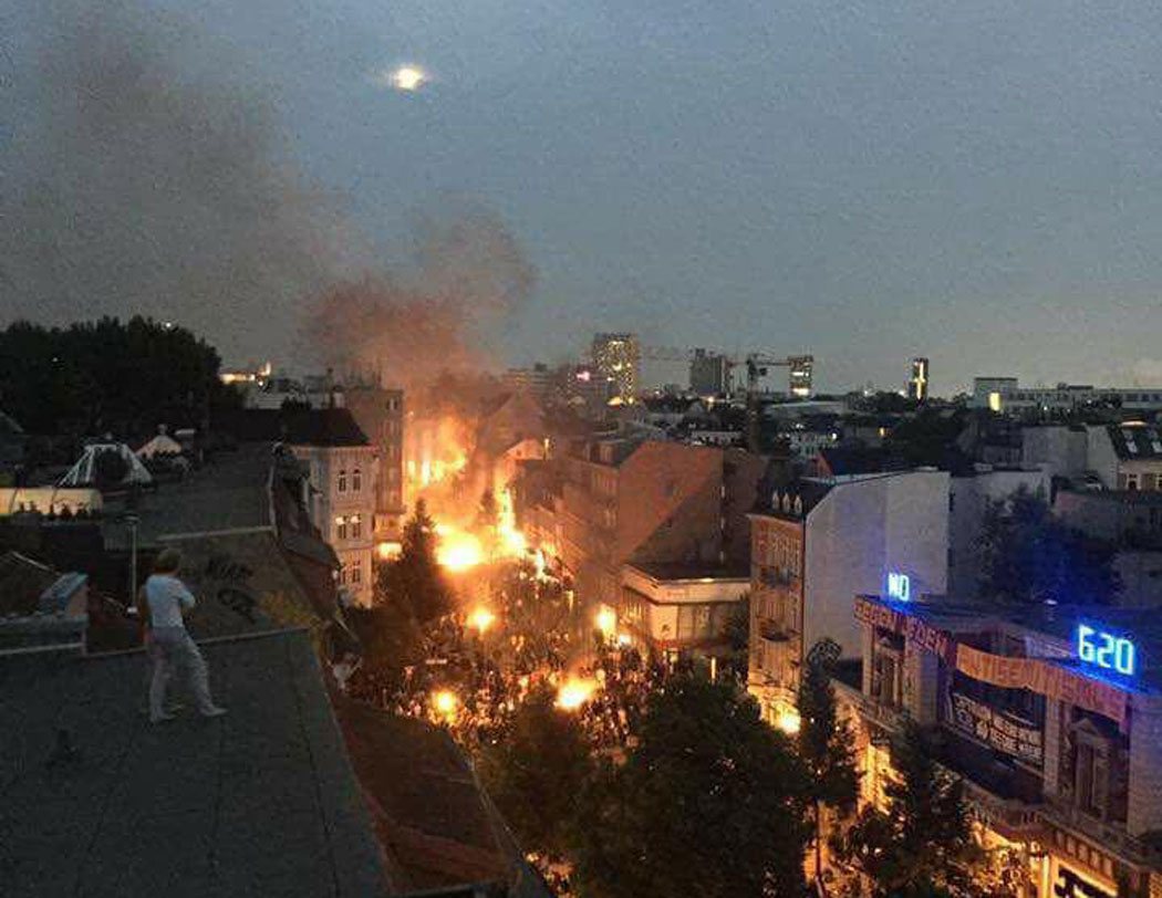 >Tatjana Festerling - #HamburG20 - #welcometohell